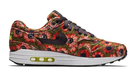 nike daisies|nike air max solar daisy.